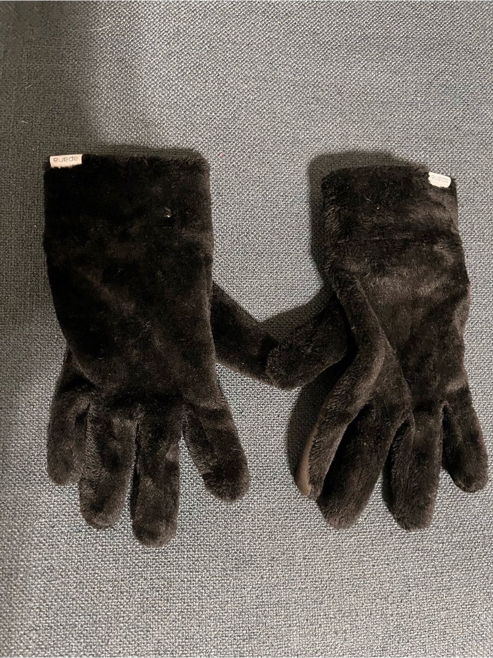 Apana Black Faux Fur Women's Gloves